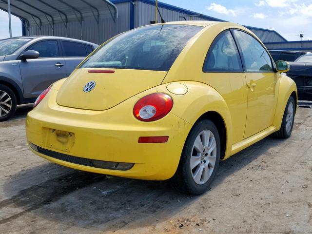 3VWPW31C49M513508 - 2009 VOLKSWAGEN NEW BEETLE YELLOW photo 4