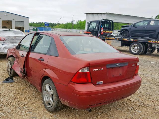 1FAFP34N95W249811 - 2005 FORD FOCUS ZX4 RED photo 3