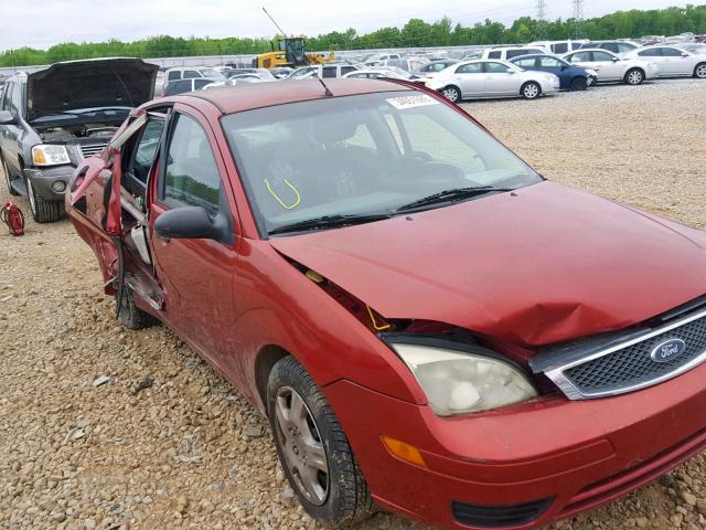 1FAFP34N95W249811 - 2005 FORD FOCUS ZX4 RED photo 9