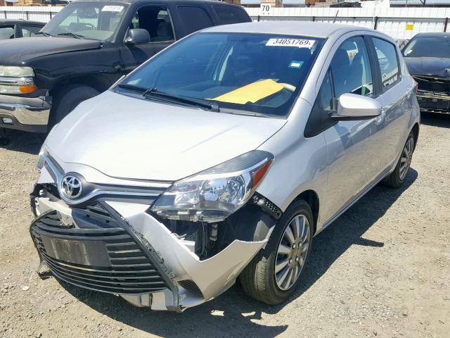 VNKKTUD3XGA065008 - 2016 TOYOTA YARIS L SILVER photo 2