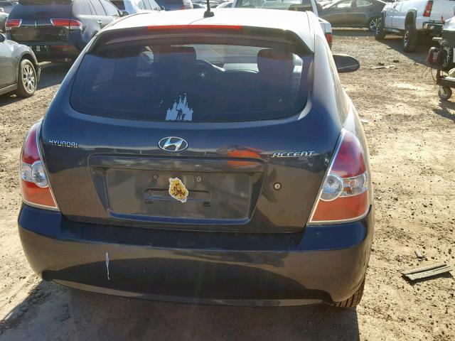 KMHCM36C48U103703 - 2008 HYUNDAI ACCENT GS GRAY photo 6