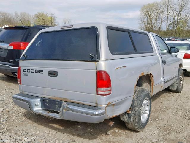 1B7FL26X0XS165630 - 1999 DODGE DAKOTA SILVER photo 4