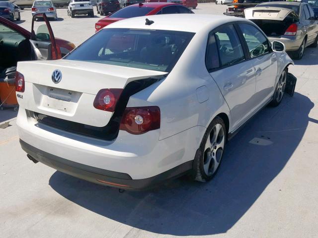 3VWBJ71K58M062868 - 2008 VOLKSWAGEN GLI თეთრი ფოტო 4