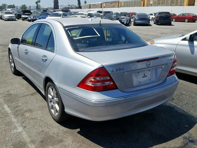 WDBRF92H37F866665 - 2007 MERCEDES-BENZ C 280 4MAT SILVER photo 3