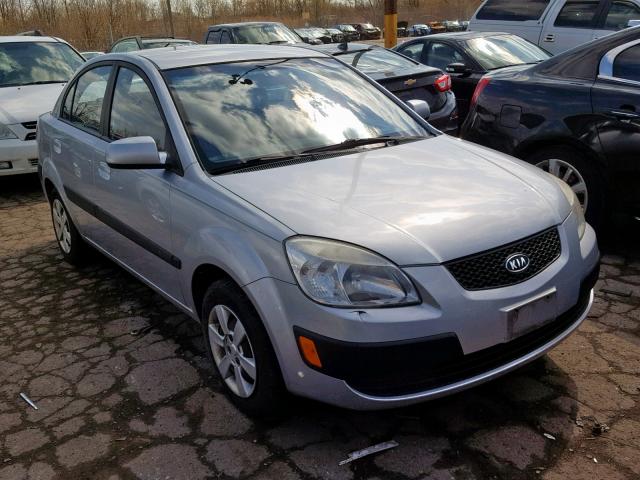 KNADE123666104897 - 2006 KIA RIO SILVER photo 1