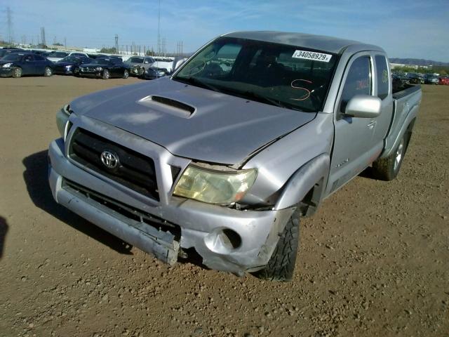 5TETU62N16Z302032 - 2006 TOYOTA TACOMA PRE SILVER photo 2