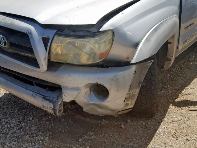 5TETU62N16Z302032 - 2006 TOYOTA TACOMA PRE SILVER photo 9