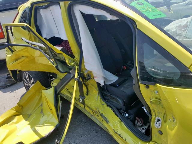 3HGGK5H82FM747266 - 2015 HONDA FIT EX YELLOW photo 9