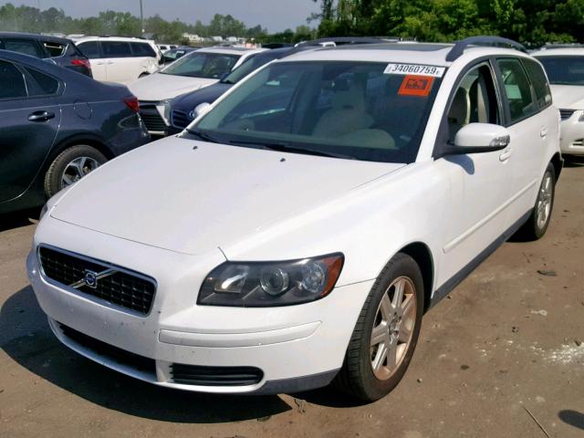 YV1MW382772286011 - 2007 VOLVO V50 2.4I WHITE photo 2