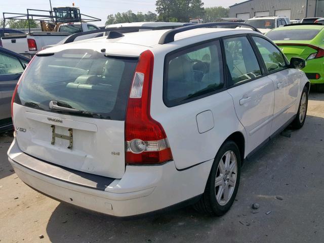 YV1MW382772286011 - 2007 VOLVO V50 2.4I WHITE photo 4