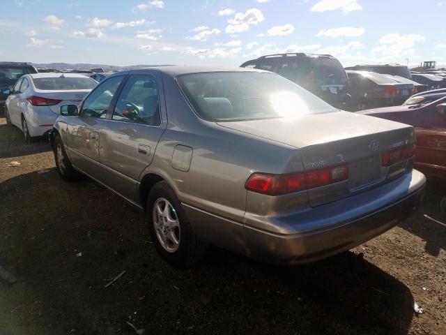 JT2BG22K9V0082731 - 1997 TOYOTA CAMRY LE  photo 3