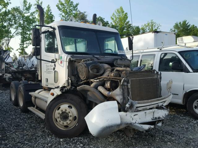 1FUJA6AV45PU97348 - 2005 FREIGHTLINER CONVENTION WHITE photo 1