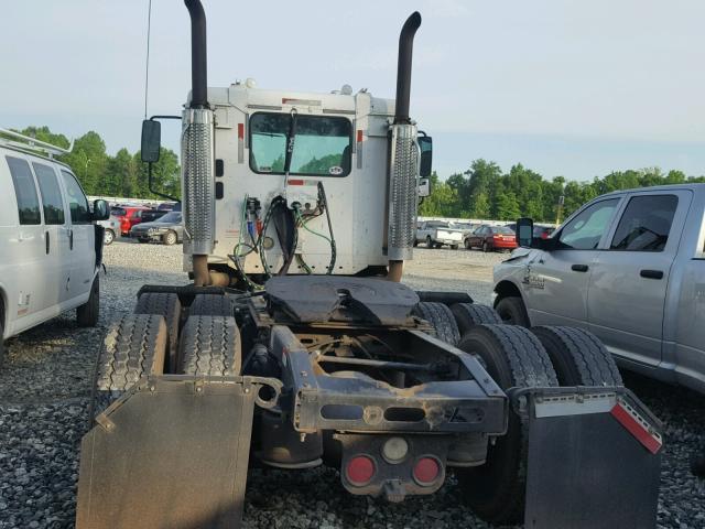 1FUJA6AV45PU97348 - 2005 FREIGHTLINER CONVENTION WHITE photo 6