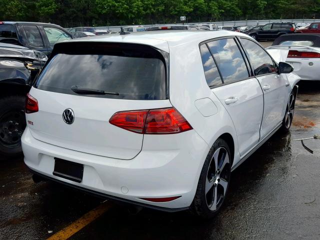 3VW447AU5HM041326 - 2017 VOLKSWAGEN GTI S/SE WHITE photo 4