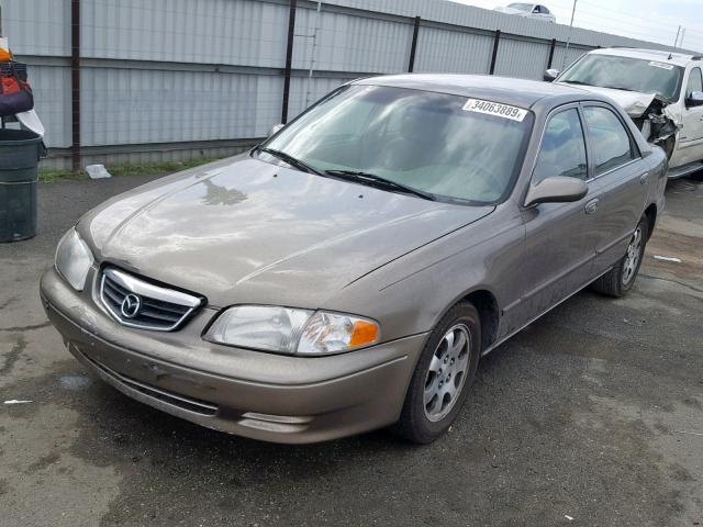 1YVGF22C325276933 - 2002 MAZDA 626 LX GOLD photo 2