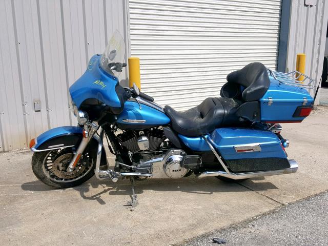 1HD1KEM18BB625640 - 2011 HARLEY-DAVIDSON FLHTK BLUE photo 9