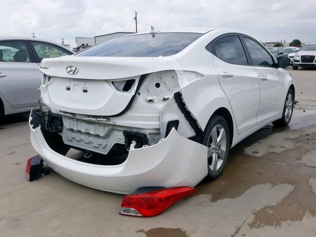 5NPDH4AE1CH074112 - 2012 HYUNDAI ELANTRA WHITE photo 4