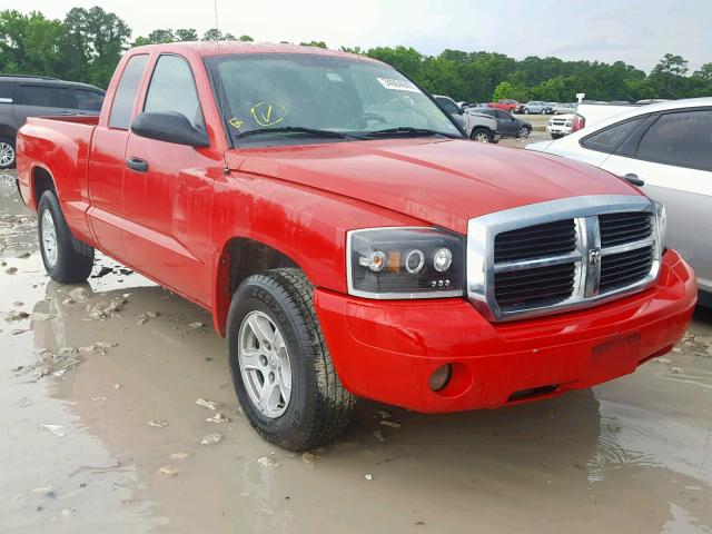 1D7HE42P37S168905 - 2007 DODGE DAKOTA SLT RED photo 1