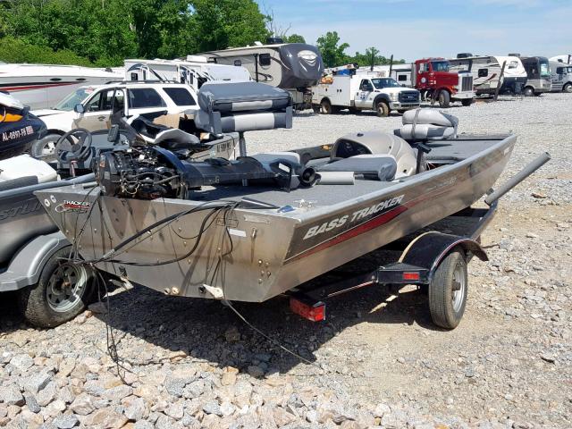 BUJ13721F203 - 2005 BASS MARINE/TRL GRAY photo 6