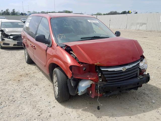 1A4GP44R56B613250 - 2006 CHRYSLER TOWN & COU BURGUNDY photo 1