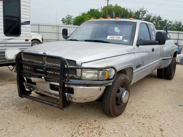 3B7MC33C42M238403 - 2002 DODGE RAM 3500 SILVER photo 2