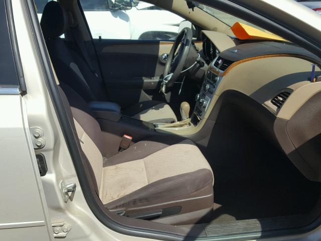 1G1ZC5EB7AF144626 - 2010 CHEVROLET MALIBU 1LT GOLD photo 5