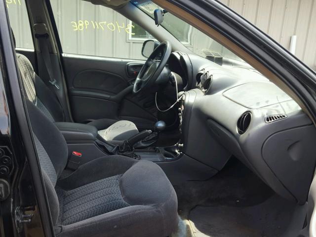 1G2NE52T81M654383 - 2001 PONTIAC GRAND AM S BLACK photo 5