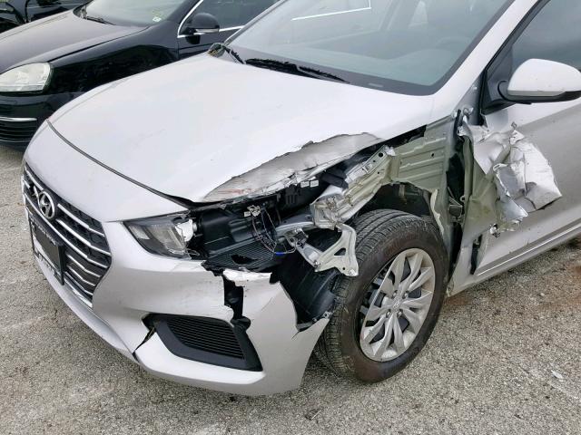 3KPC24A39KE051644 - 2019 HYUNDAI ACCENT SE SILVER photo 9