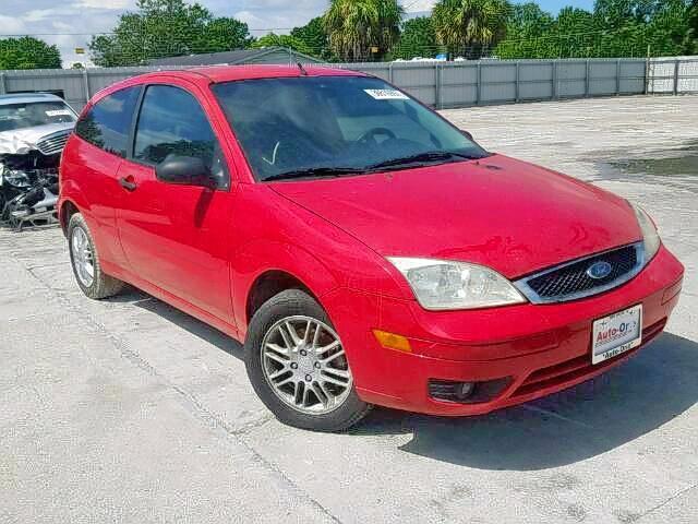 1FAFP31N66W156363 - 2006 FORD FOCUS ZX3 RED photo 1