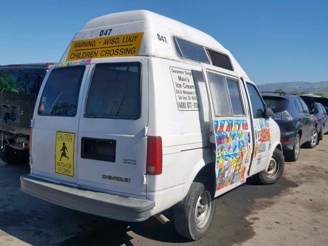 1GCDM19W9YB175964 - 2000 CHEVROLET ASTRO WHITE photo 4