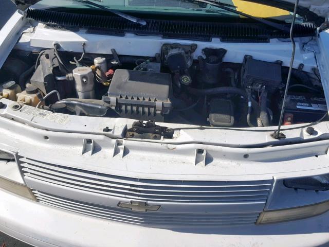 1GCDM19W9YB175964 - 2000 CHEVROLET ASTRO WHITE photo 7