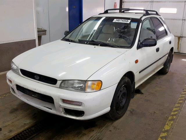 JF1GF4354WH811067 - 1998 SUBARU IMPREZA L WHITE photo 2