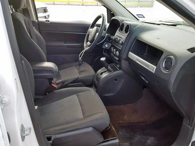 1C4NJCBAXED542460 - 2014 JEEP COMPASS SP 白色 照片 5