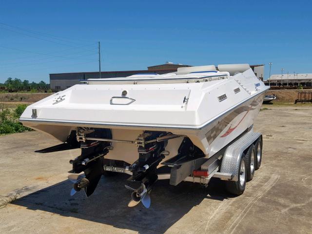 FGQ35X38L304 - 2004 FOUN BOAT WHITE photo 4