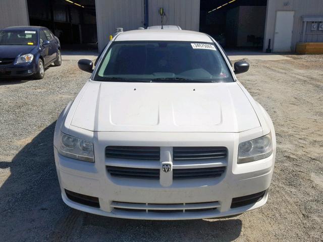 2D4FV47T08H168377 - 2008 DODGE MAGNUM WHITE photo 9