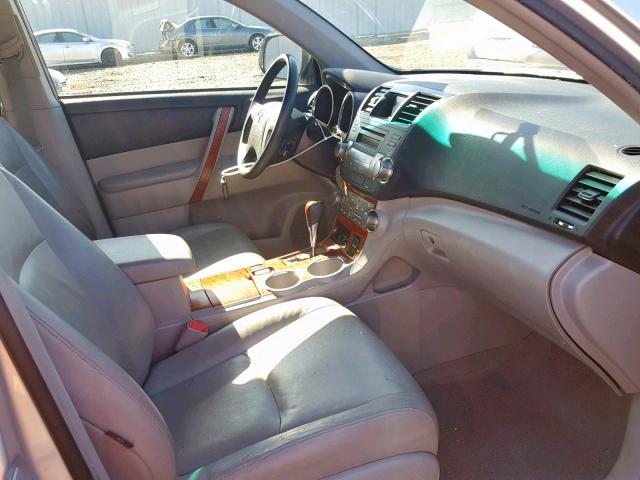 JTEES42A092148238 - 2009 TOYOTA HIGHLANDER SILVER photo 5