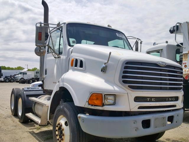 2FWJAZCV25AN65200 - 2005 STERLING TRUCK LT 9500 WHITE photo 1