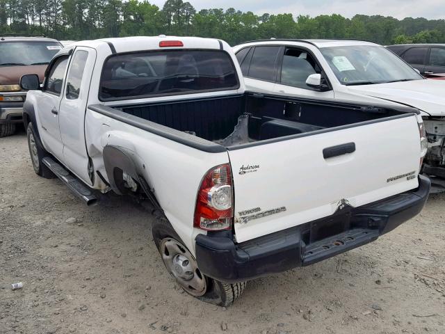 5TETU4GNXAZ725388 - 2010 TOYOTA TACOMA PRE WHITE photo 3