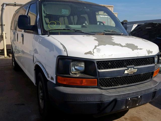 1GNFG15Z771209766 - 2007 CHEVROLET EXPRESS G1 WHITE photo 1