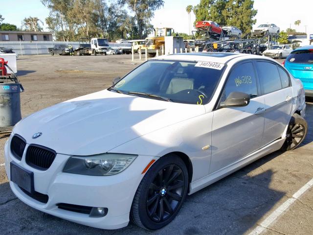 WBAPH5G54BNM75952 - 2011 BMW 328 I SULE WHITE photo 2