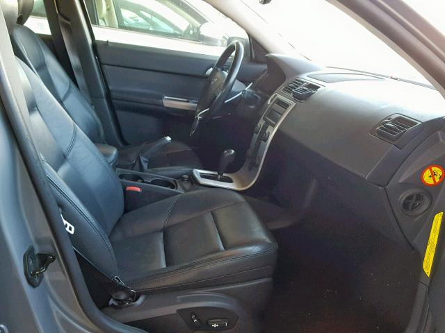 YV1MJ682352080147 - 2005 VOLVO V50 T5 GRAY photo 5