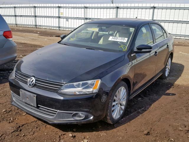 3VWLL7AJ9EM355349 - 2014 VOLKSWAGEN JETTA TDI BLACK photo 2