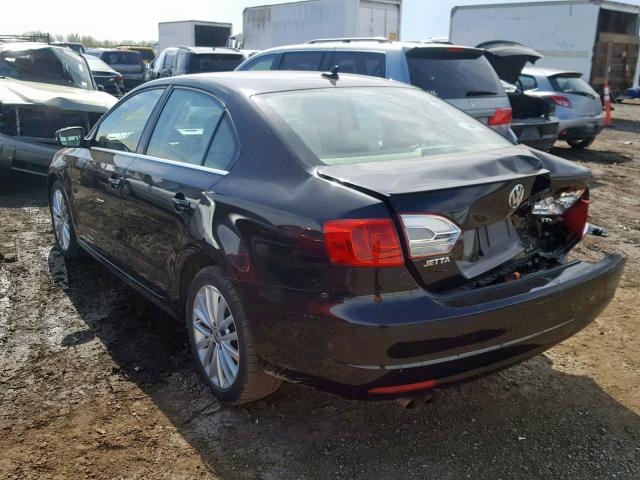 3VWLL7AJ9EM355349 - 2014 VOLKSWAGEN JETTA TDI BLACK photo 3