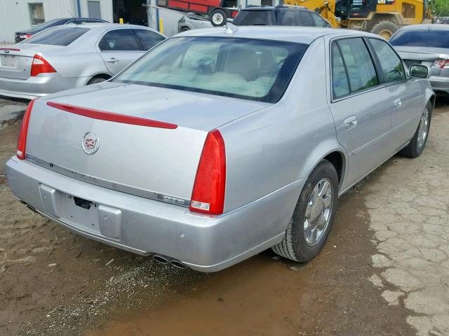 1G6KD5EY2AU128052 - 2010 CADILLAC DTS LUXURY SILVER photo 4