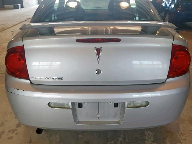 1G2AL18F987101281 - 2008 PONTIAC G5 SILVER photo 9