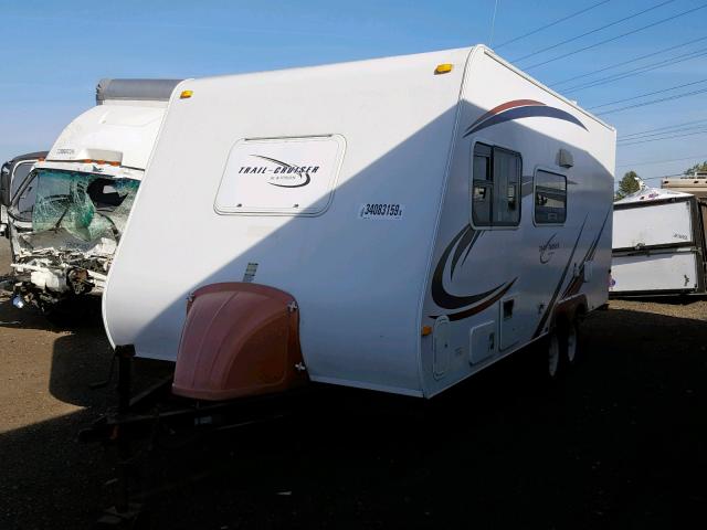 4WYT02E2582904919 - 2008 TRAIL KING TRAILER WHITE photo 2