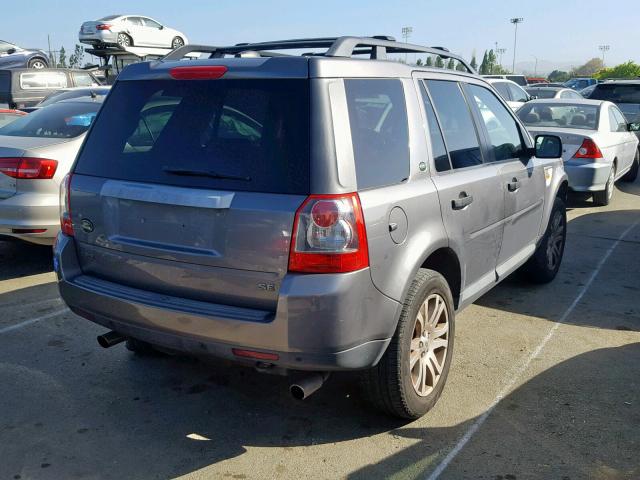 SALFS24N38H033313 - 2008 LAND ROVER LR2 SE TEC GRAY photo 4