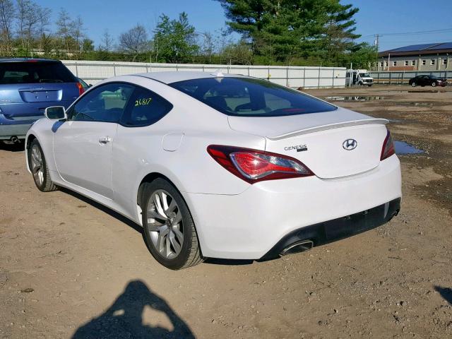 KMHHU6KJ7FU125090 - 2015 HYUNDAI GENESIS CO WHITE photo 3