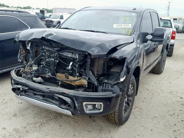 1N6AA1E52JN527468 - 2018 NISSAN TITAN SV BLACK photo 2