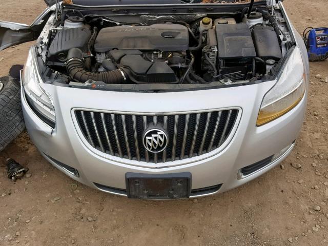 2G4GS5EK1C9143979 - 2012 BUICK REGAL PREM SILVER photo 7